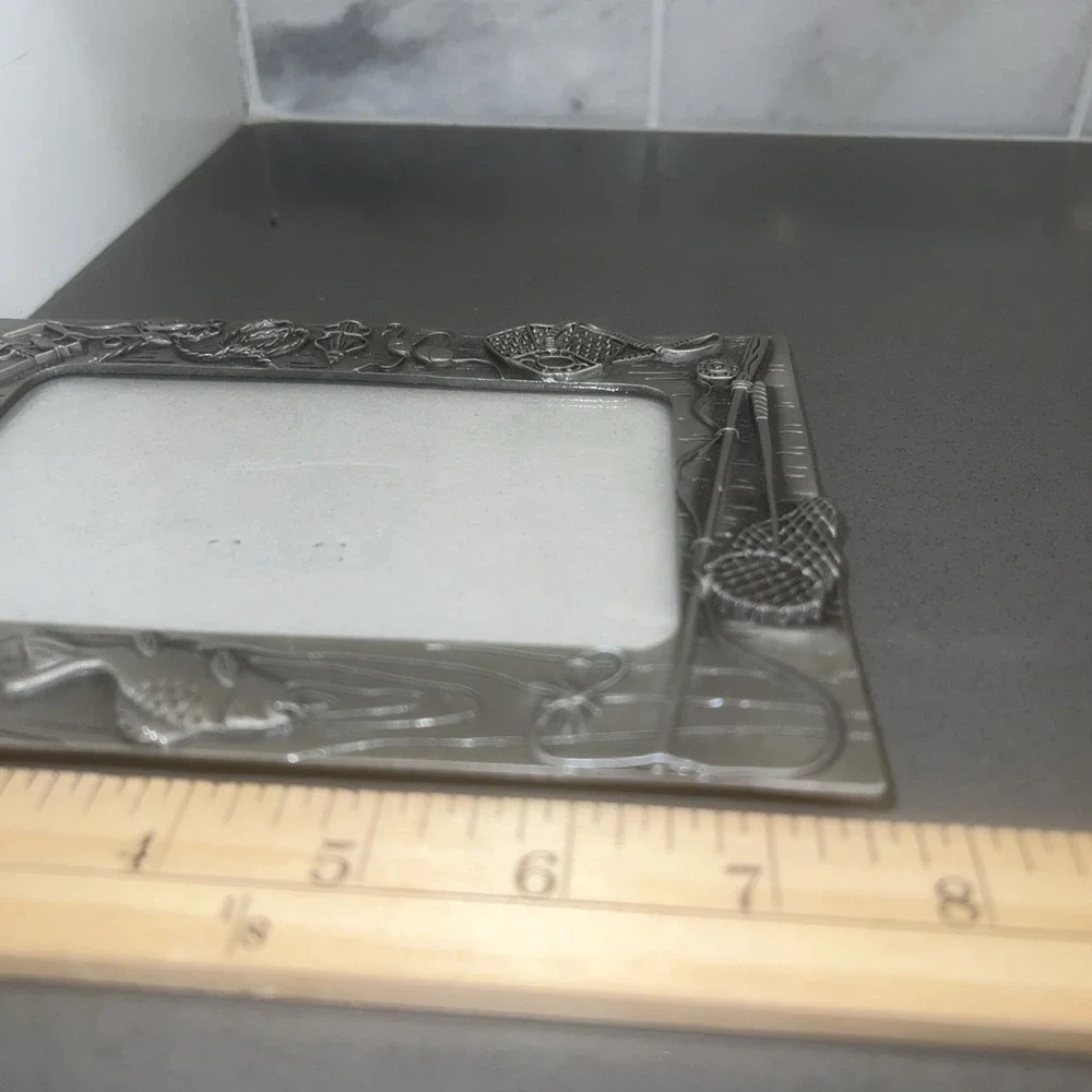 FISHING Theme 3-D Pewter - Picture Frame